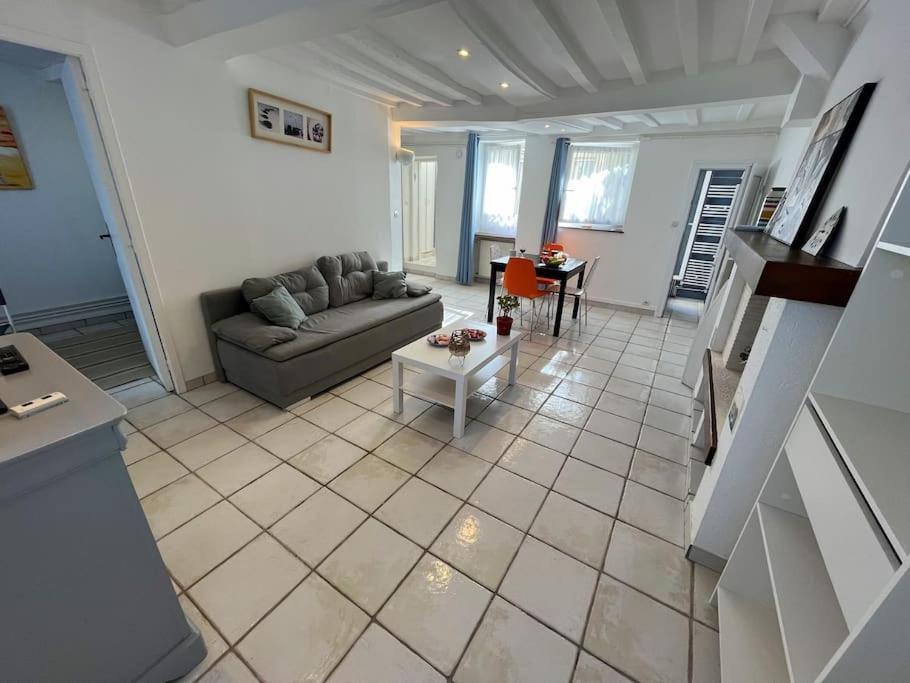 לוק-סור-מר La Passerelle - Terrace And Balcony With Sea View מראה חיצוני תמונה